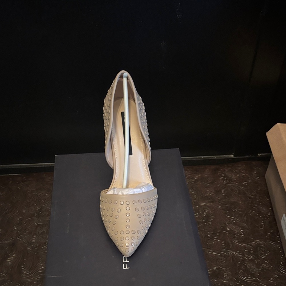 NIB French Connection Studded Tan Heels